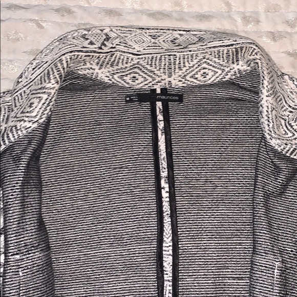 Black/White Jacket - Picture 4 of 4